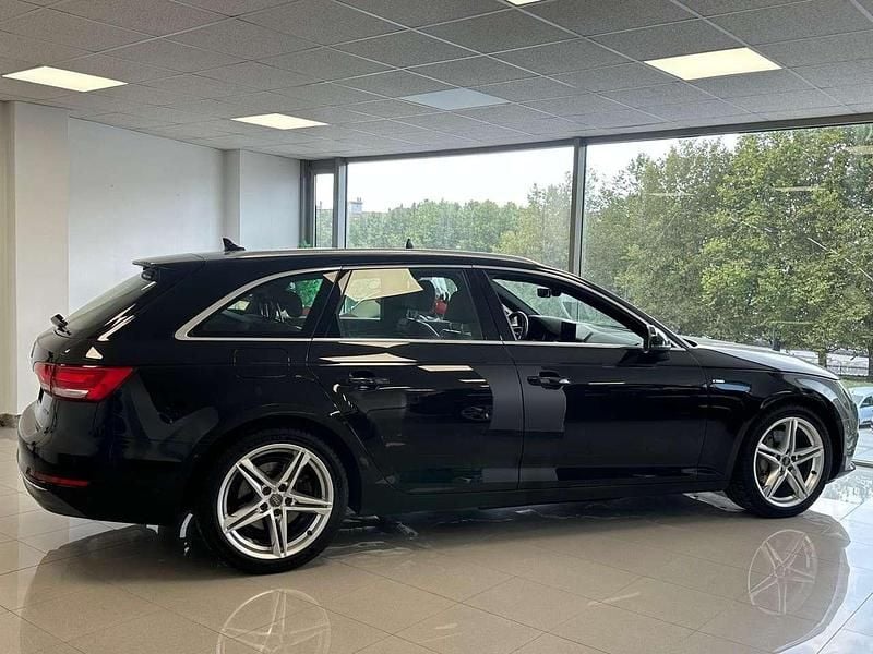 Schwarz Gebraucht 2017 Audi A4 S-Line Kombi | 12.900 € (Guter Preis) - Bild 1/4