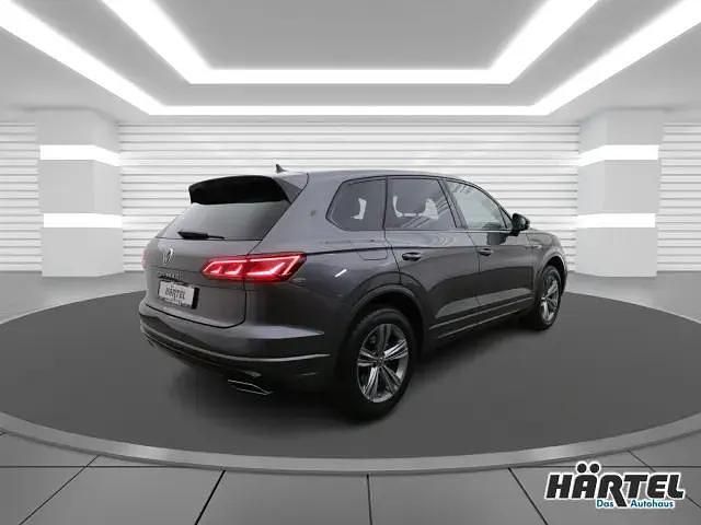 Gebraucht VW Touareg Style 286 PS (210 kW) 2022 Siliziumgrau (grey), metallic SUV