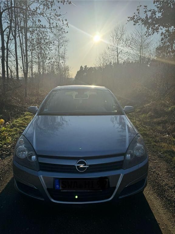 Gebraucht Opel Astra 105 PS (77 kW) 2005 Blau Limousine