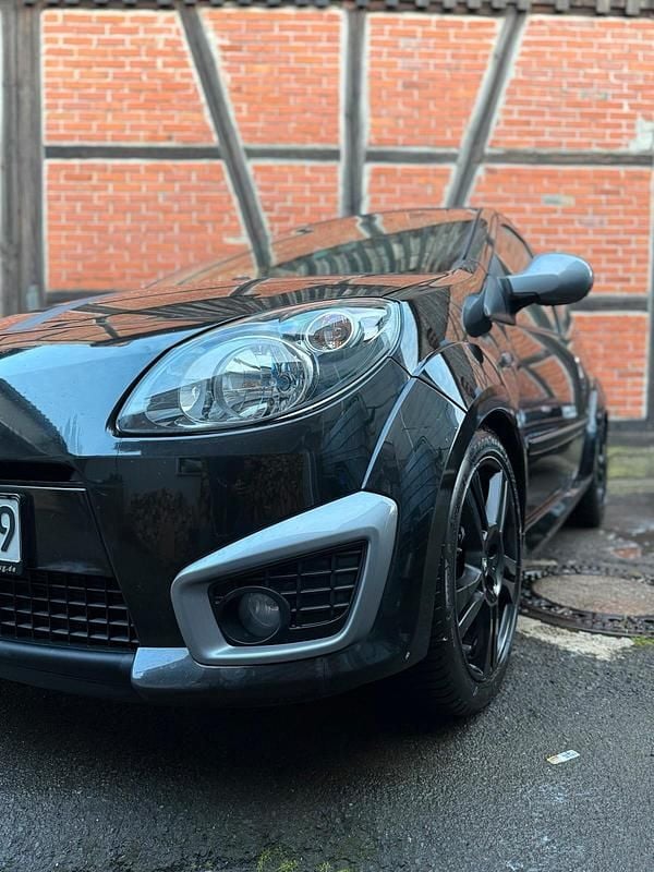 Schwarz Gebraucht 2009 Renault Twingo R.S. Kleinwagen | 5.500 € (Etwas zu teuer) - Bild 1/4