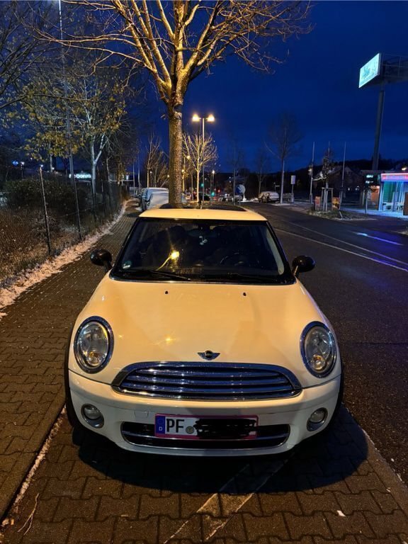 Beige Gebraucht 2012 Mini One D Kleinwagen | 3.250 € (Fairer Preis) - Bild 1/2
