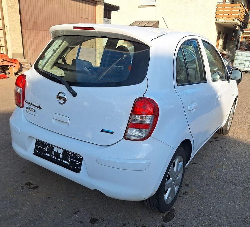 Gebraucht Nissan Micra 80 PS (58 kW) 2013 Weiß Kleinwagen