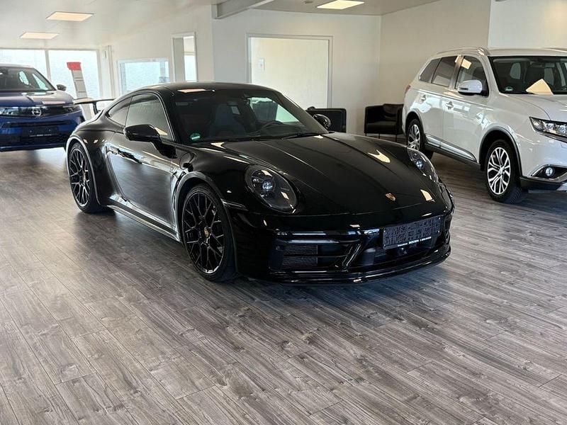 Schwarz Gebraucht 2021 Porsche 911 Carrera S Coupé | 129.999 € (Etwas zu teuer) - Bild 1/4