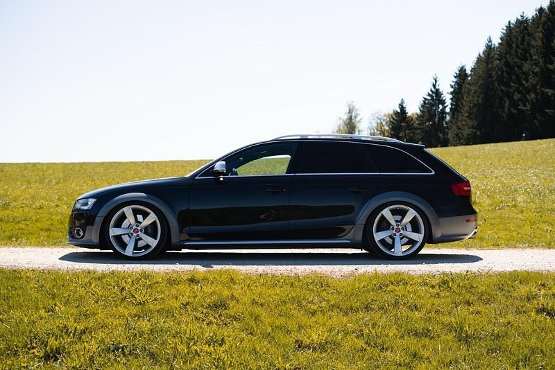 Gebraucht Audi A4 Allroad 245 PS (180 kW) 2012 Schwarz Kombi