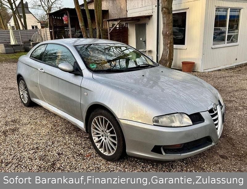 Gebraucht Alfa Romeo GT Distinctive 166 PS (122 kW) 2005 Silber Coupé