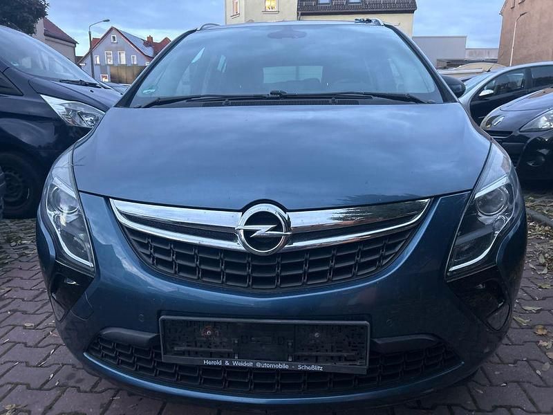 Blau Gebraucht 2014 Opel Zafira Tourer Active Van / Kleinbus | 4.900 € (Fairer Preis) - Bild 1/4