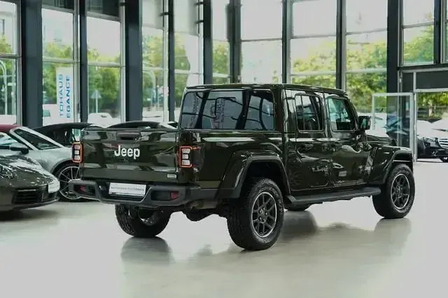 Używany Jeep Gladiator Overland 264 KM (194 kW) 2022 Zielony Pickup