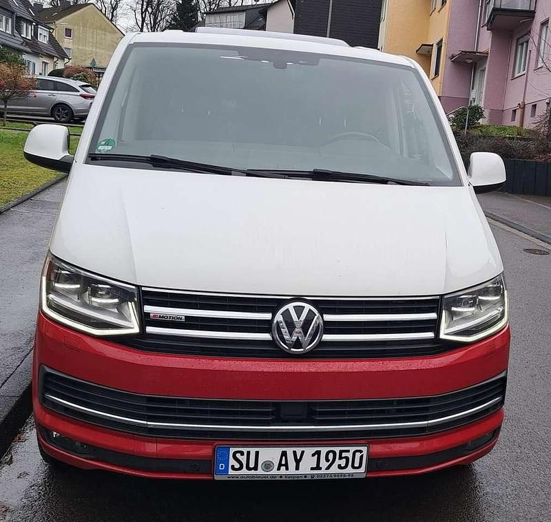 Gebraucht VW Caravelle 199 PS (146 kW) 2019 Rot Van / Kleinbus