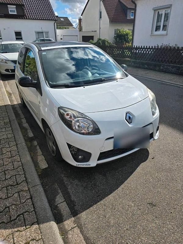 Weiß Gebraucht 2009 Renault Twingo Kleinwagen | 2.000 € - Bild 1/4
