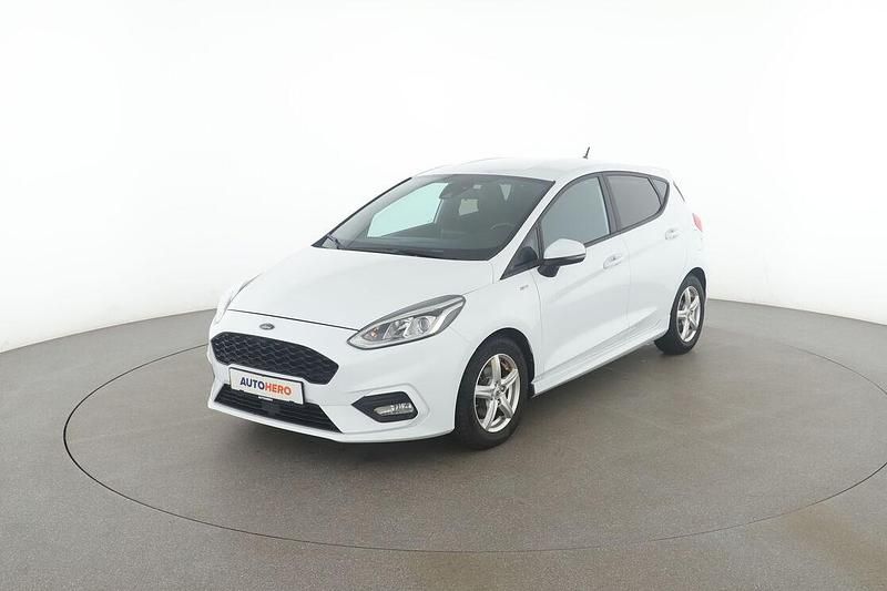 Weiß Gebraucht 2019 Ford Fiesta ST-Line Kleinwagen | 12.010 € (Etwas zu teuer) - Bild 1/3