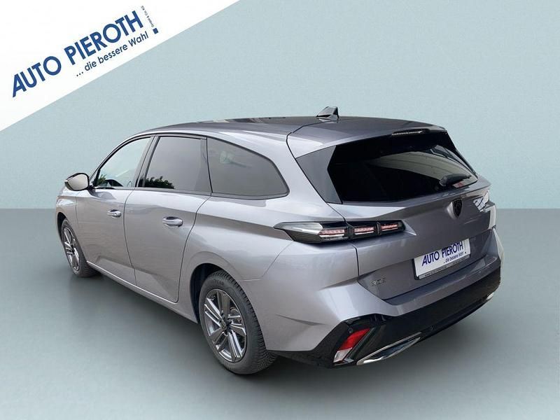 Gebraucht Peugeot 308 SW Allure 131 PS (96 kW) 2024 Artense silber metallic Kombi