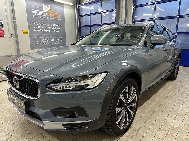 Gebraucht Volvo V90 CC Pro 197 PS (144 kW) 2021 Grau Kombi
