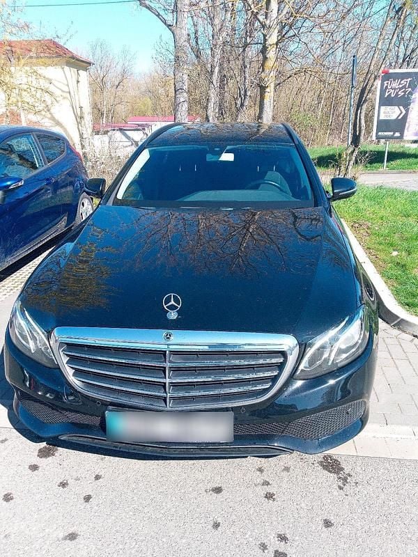 Gebraucht Mercedes E300 306 PS (225 kW) 2020 Schwarz Kombi
