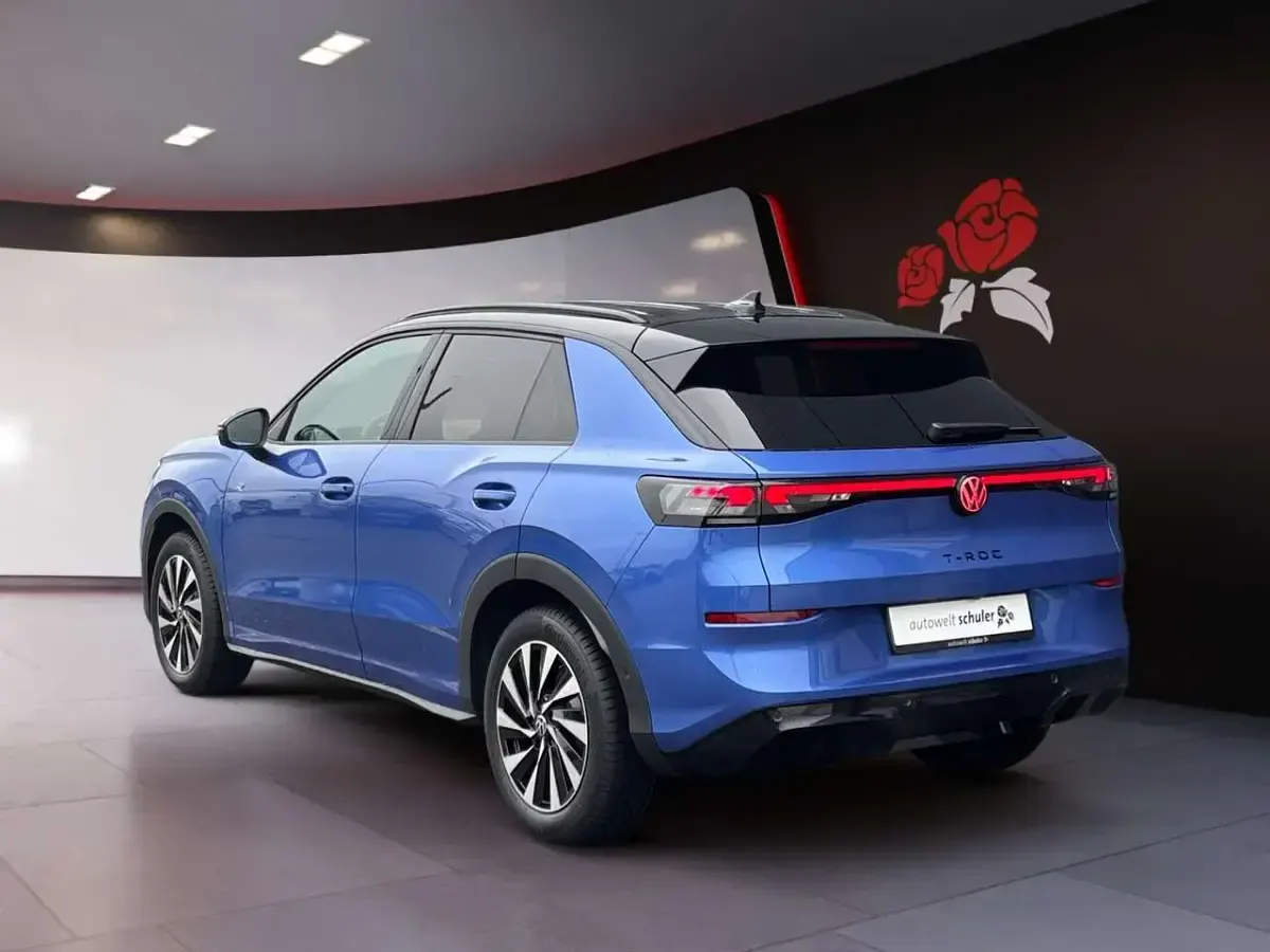 Gebraucht VW T-Roc Style 150 PS (110 kW) 2025 Blau SUV