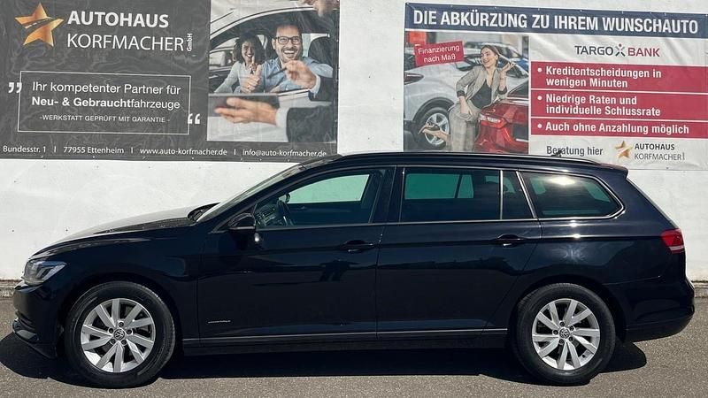 Gebraucht VW Passat 125 PS (91 kW) 2018 Metallic Kombi