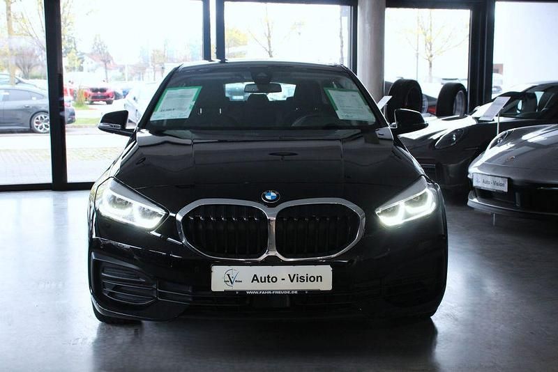 Gebraucht BMW 116 Advantage 109 PS (80 kW) 2022 Schwarz Kleinwagen