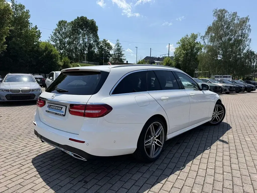 Gebraucht Mercedes E220 Sport 194 PS (142 kW) 2018 Weiß Kombi