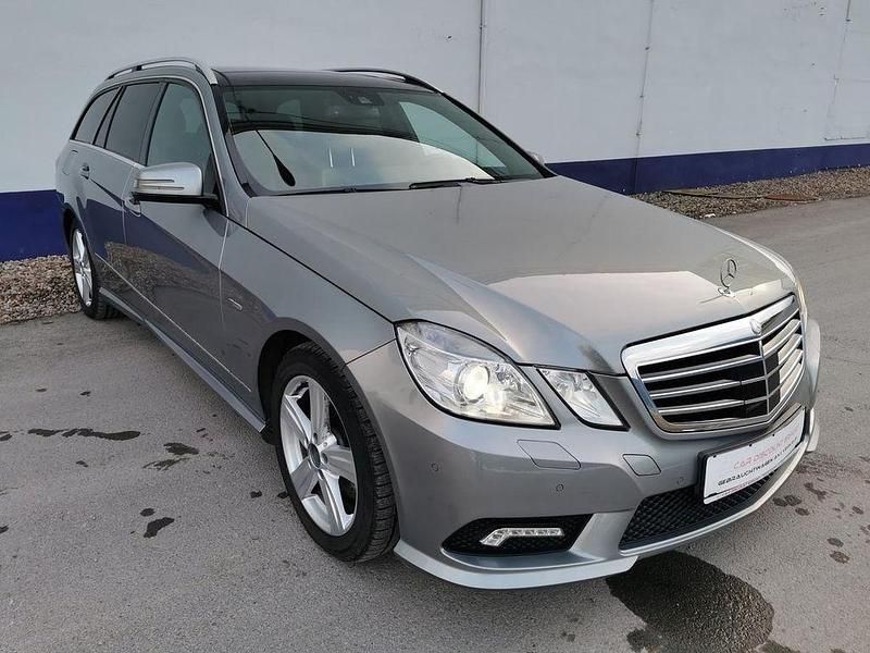 Gebraucht Mercedes E350 Avantgarde 231 PS (169 kW) 2011 Silber Limousine