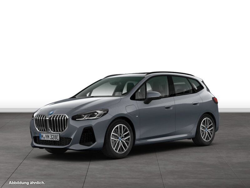 Grau Gebraucht 2024 BMW 230e Active Tourer Van / Kleinbus | 48.984 € (Fairer Preis) - Bild 1/4