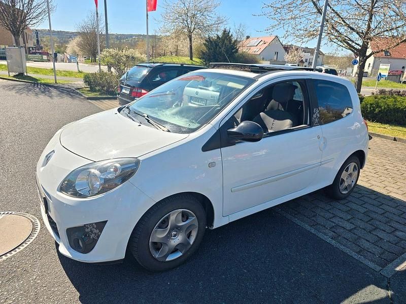 Second-hand Renault Twingo 76 CP (55 kW) 2009 Alb Hatchback