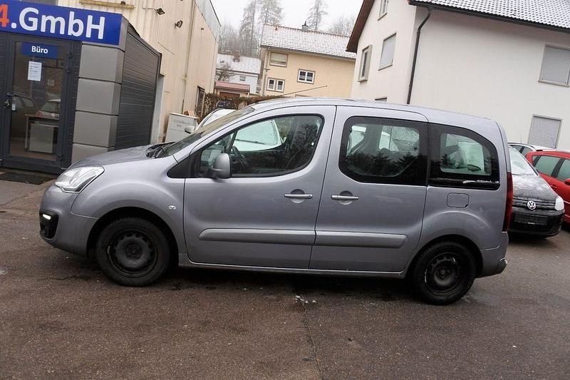 Gebraucht Citroën Berlingo SELECTION 99 PS (72 kW) 2015 Grau Van / Kleinbus