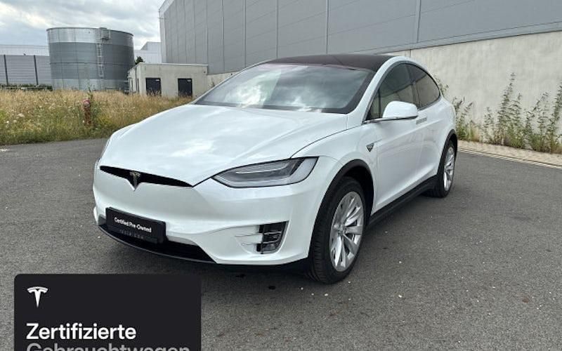 Weiß Gebraucht 2020 Tesla Model X SUV | 42.100 € (Etwas zu teuer) - Bild 1/4