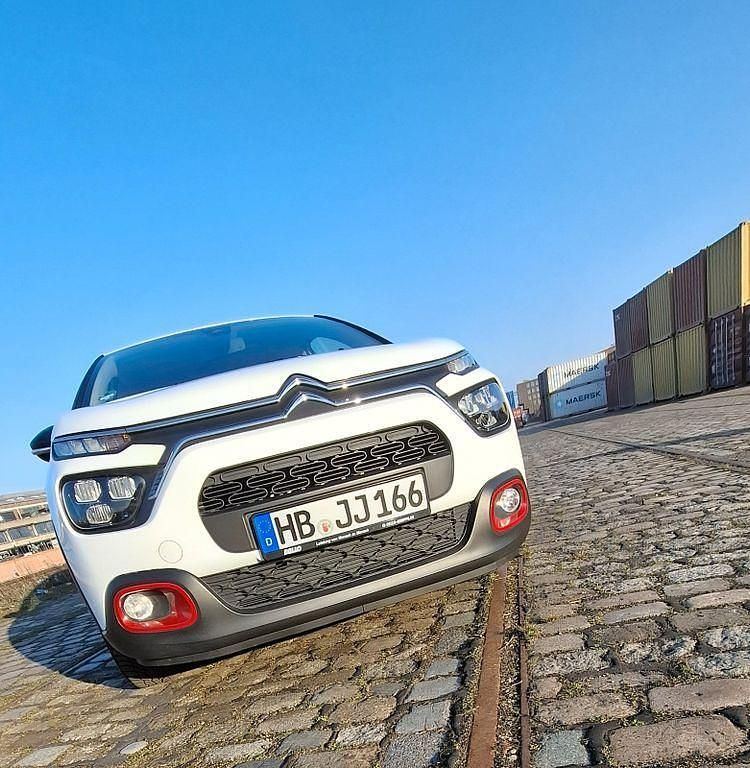Gebraucht Citroën C3 Live 83 PS (61 kW) 2021 Weiß Kleinwagen