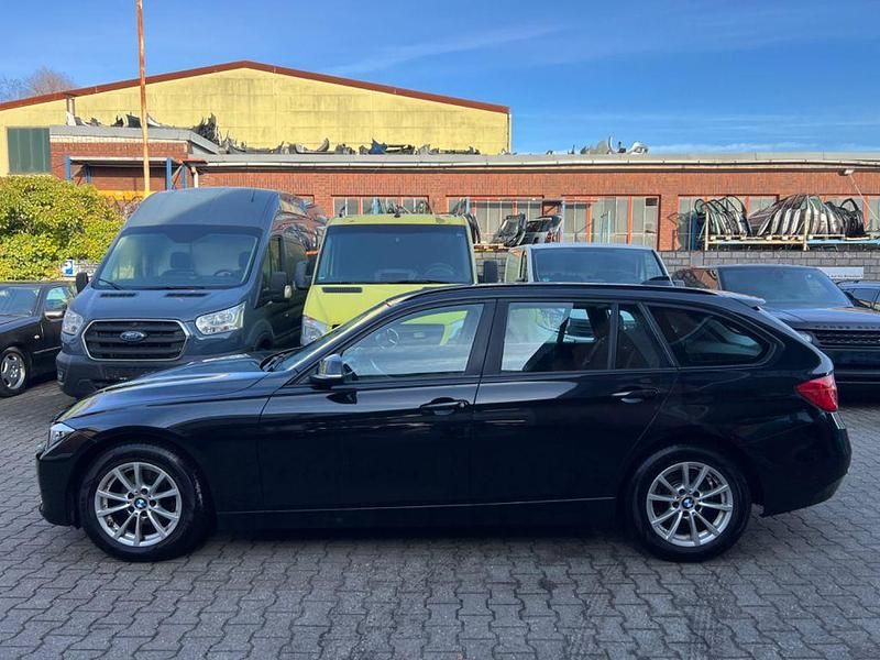 Gebraucht BMW 316 116 PS (85 kW) 2013 Schwarz Kombi