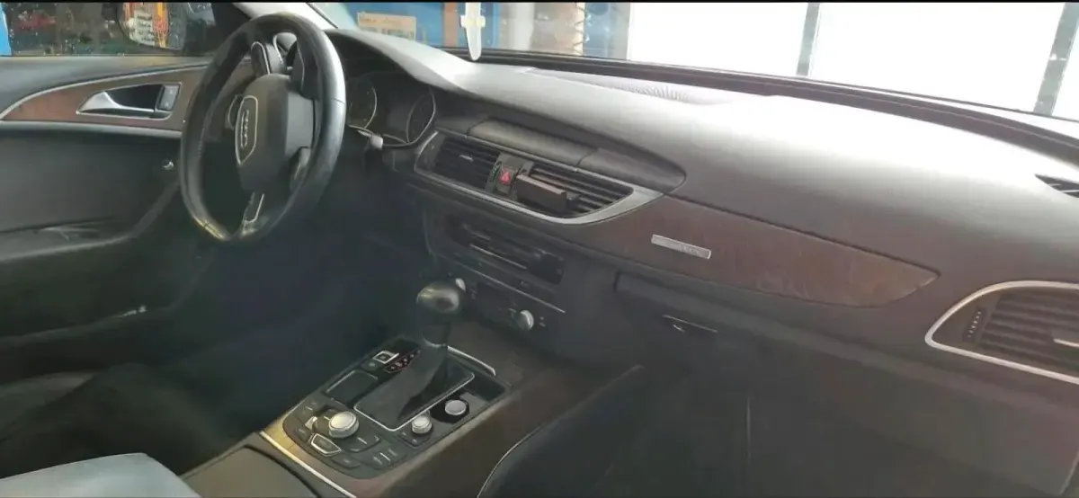 Gebraucht Audi A6 S-Line 245 PS (180 kW) 2014 Andere farben Kombi