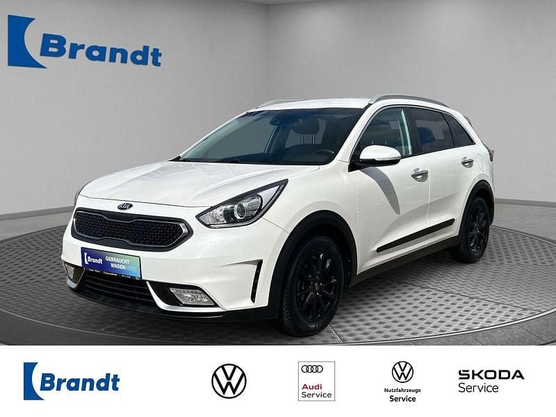 Weiß Gebraucht 2016 Kia Niro Vision SUV | 13.490 € (Fairer Preis) - Bild 1/4