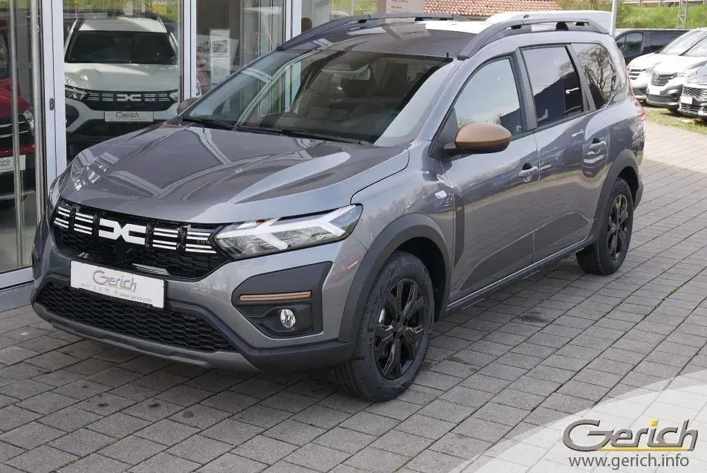 Gebraucht Dacia Jogger Extreme 141 PS (103 kW) 2025 Van / Kleinbus