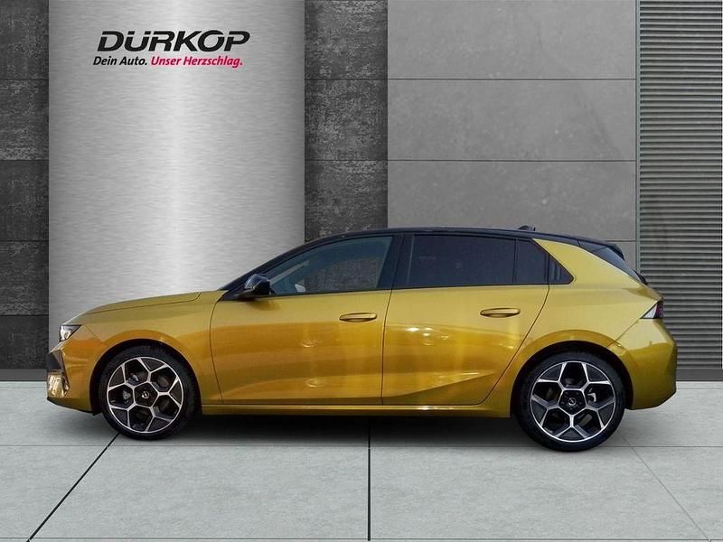 Neu Opel Astra Ultimate 145 PS (106 kW) 2026 Gelb Limousine