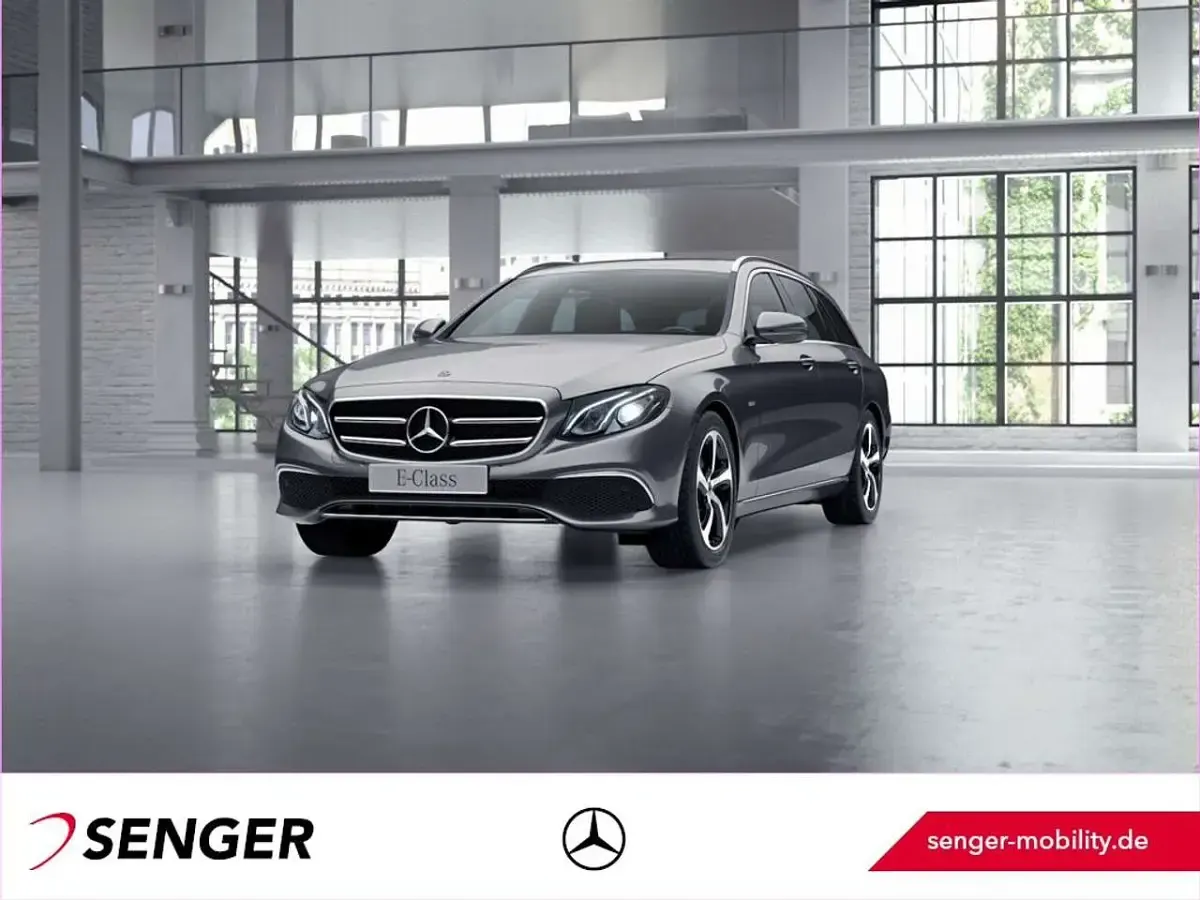 Gebraucht Mercedes E220 Avantgarde 194 PS (142 kW) 2019 Limousine