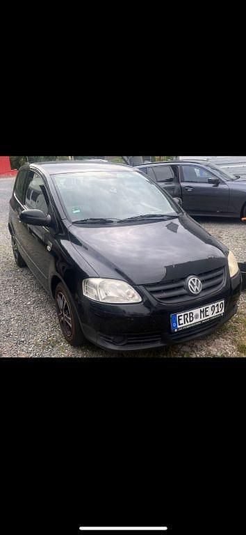 Schwarz Gebraucht 2006 VW Fox Kleinwagen | 750 € (Guter Preis) - Bild 1/2
