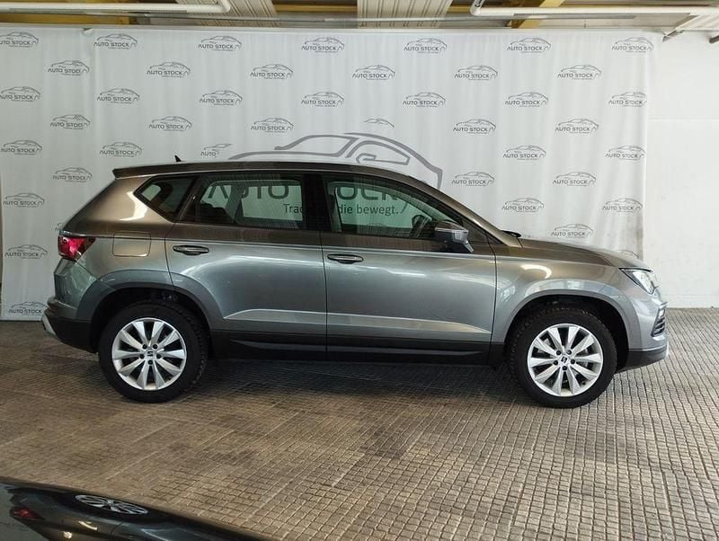 Gebraucht Seat Ateca Style 150 PS (110 kW) 2023 Grau SUV