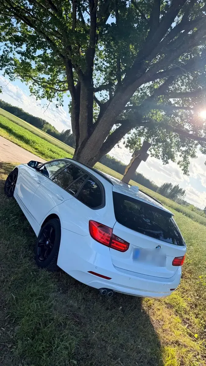 Gebraucht BMW 330 M Sport 258 PS (189 kW) 2014 Weiß Kombi