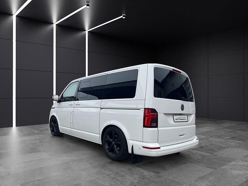 Gebraucht VW Multivan Highline 204 PS (150 kW) 2022 Weiß Van