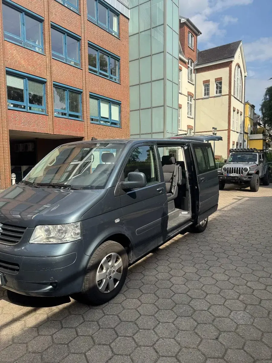 Gebraucht VW Multivan 130 PS (95 kW) 2007 Van / Kleinbus