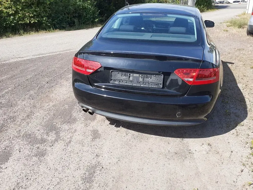 Gebraucht Audi A5 179 PS (131 kW) 2010 Schwarz Coupé
