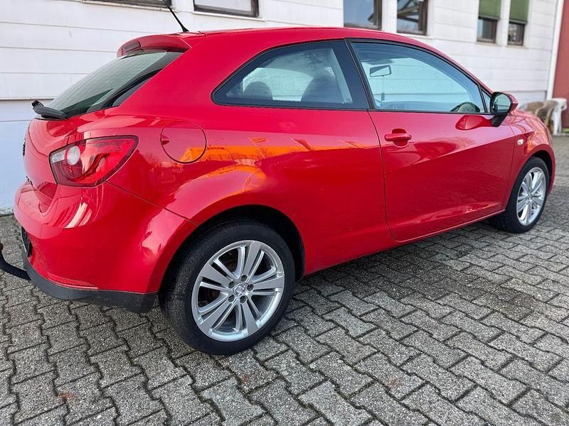Gebraucht Seat Ibiza SC Style 80 PS (58 kW) 2008 Rot Kleinwagen