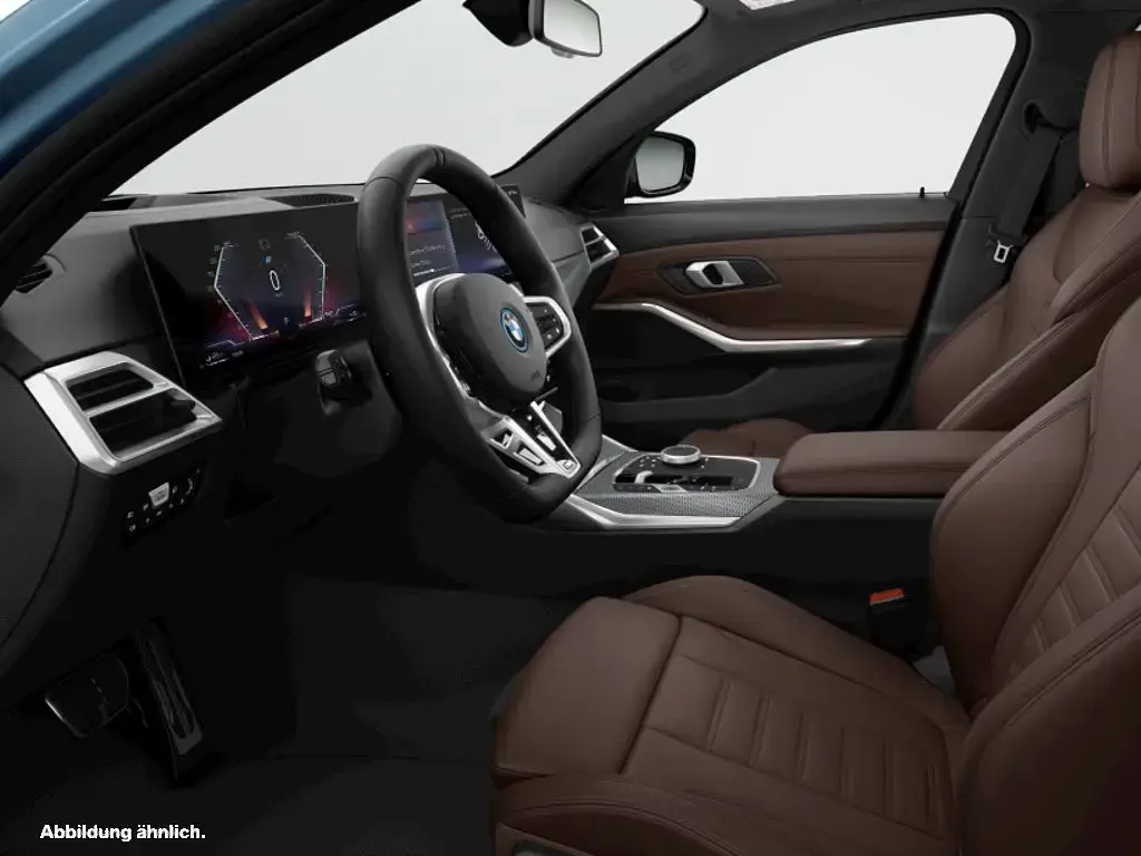 Gebraucht BMW 330e M Sport 292 PS (214 kW) 2025 Blau Kombi
