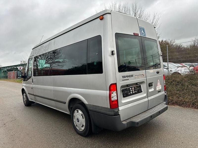 Gebraucht Ford Transit Tourneo 125 PS (91 kW) 2013 Silber Van / Kleinbus