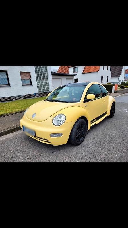 Gelb Gebraucht 1998 VW Beetle Kleinwagen | 1.200 € (Fairer Preis) - Bild 1/4