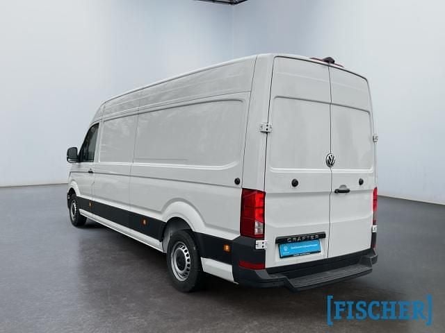 Gebraucht VW Crafter 140 PS (102 kW) 2024 Candyweiß (weiss) Van