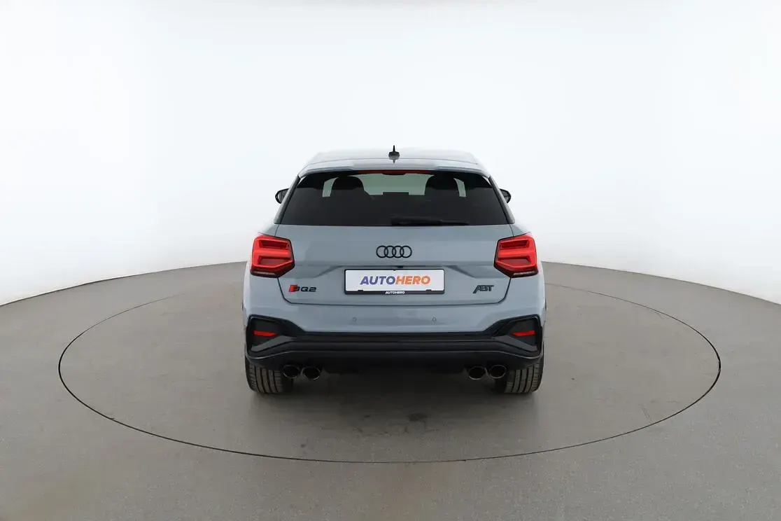 Gebraucht Audi SQ2 Advanced 300 PS (220 kW) 2023 Grau SUV