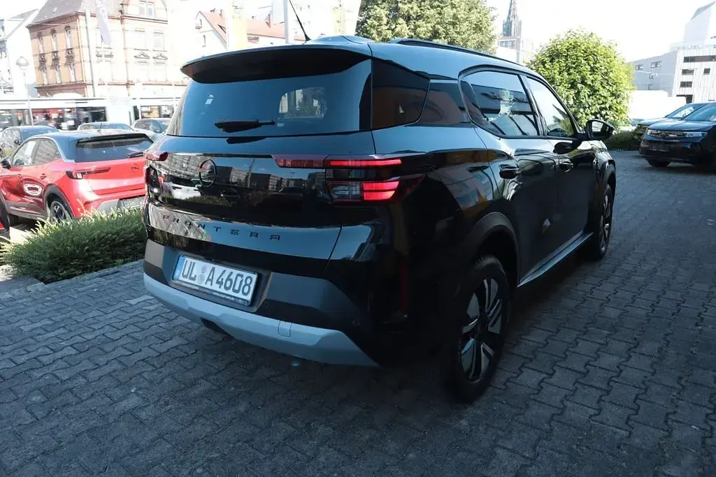 Gebraucht Opel Frontera Ultimate 145 PS (106 kW) 2026 Schwarz SUV