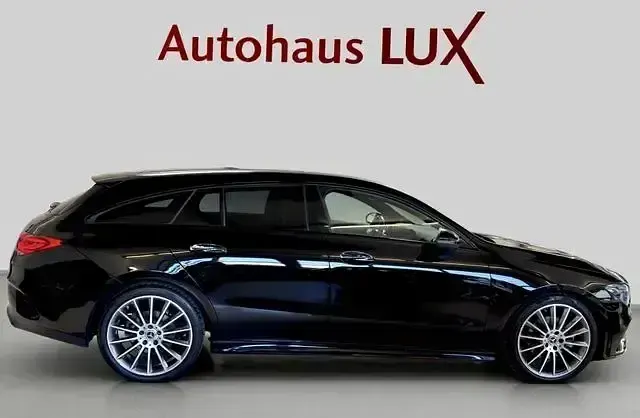 Gebraucht Mercedes CLA220 AMG line 190 PS (139 kW) 2022 Nachtschwarz Limousine