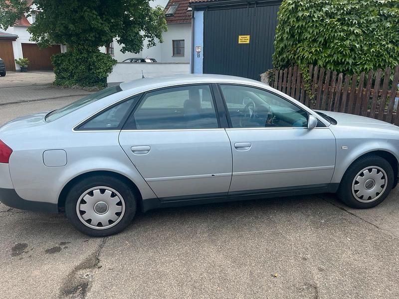 Silber Gebraucht 1997 Audi A6 Limousine | 850 € (Superpreis) - Bild 1/4