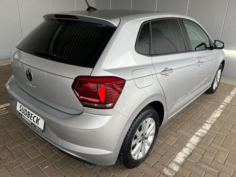 Gebraucht VW Polo Highline 95 PS (69 kW) 2021 Reflexsilber Limousine
