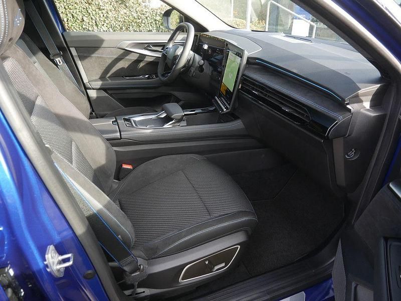 Gebraucht Renault Austral Iconic Esprit Alpine 158 PS (116 kW) 2024 Blau / ironblau (metallic) SUV